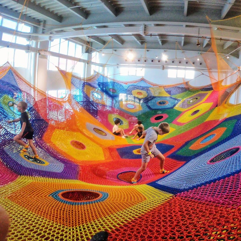 Dubai for kids & parents