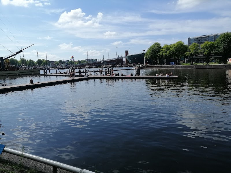 Buitenzwembad Marineterrein - Outdoor canal swimming