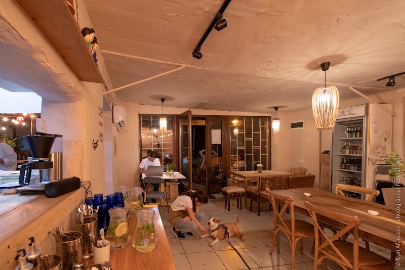 If you in Yerevan and don't want to eat just shawarma